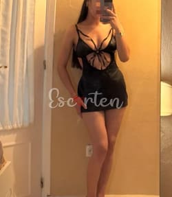 Escort Ximena